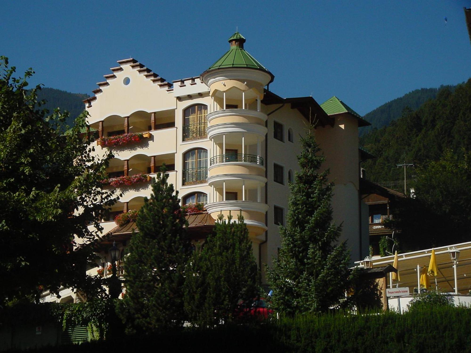Hotel Sieghard Zillertal ヒパッハ エクステリア 写真