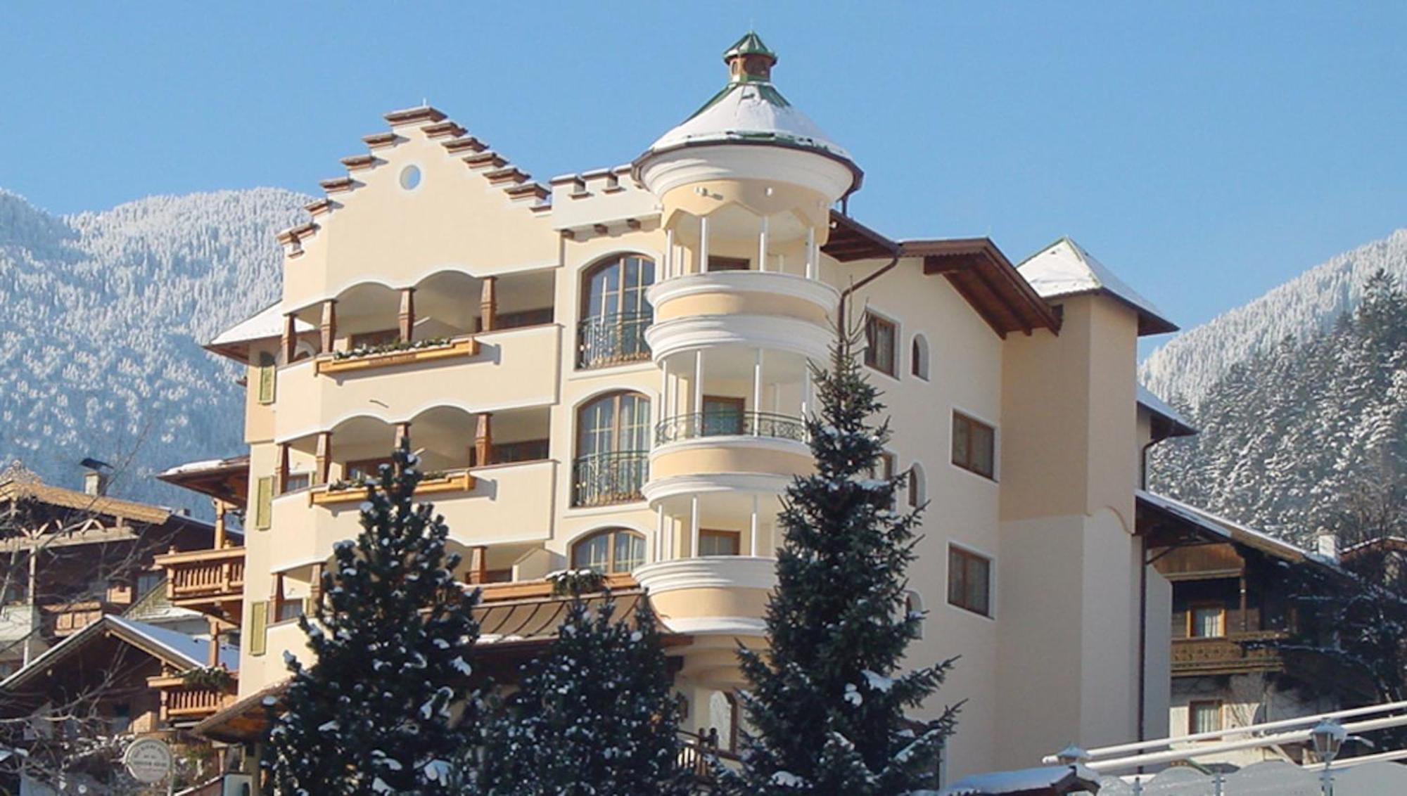 Hotel Sieghard Zillertal ヒパッハ エクステリア 写真