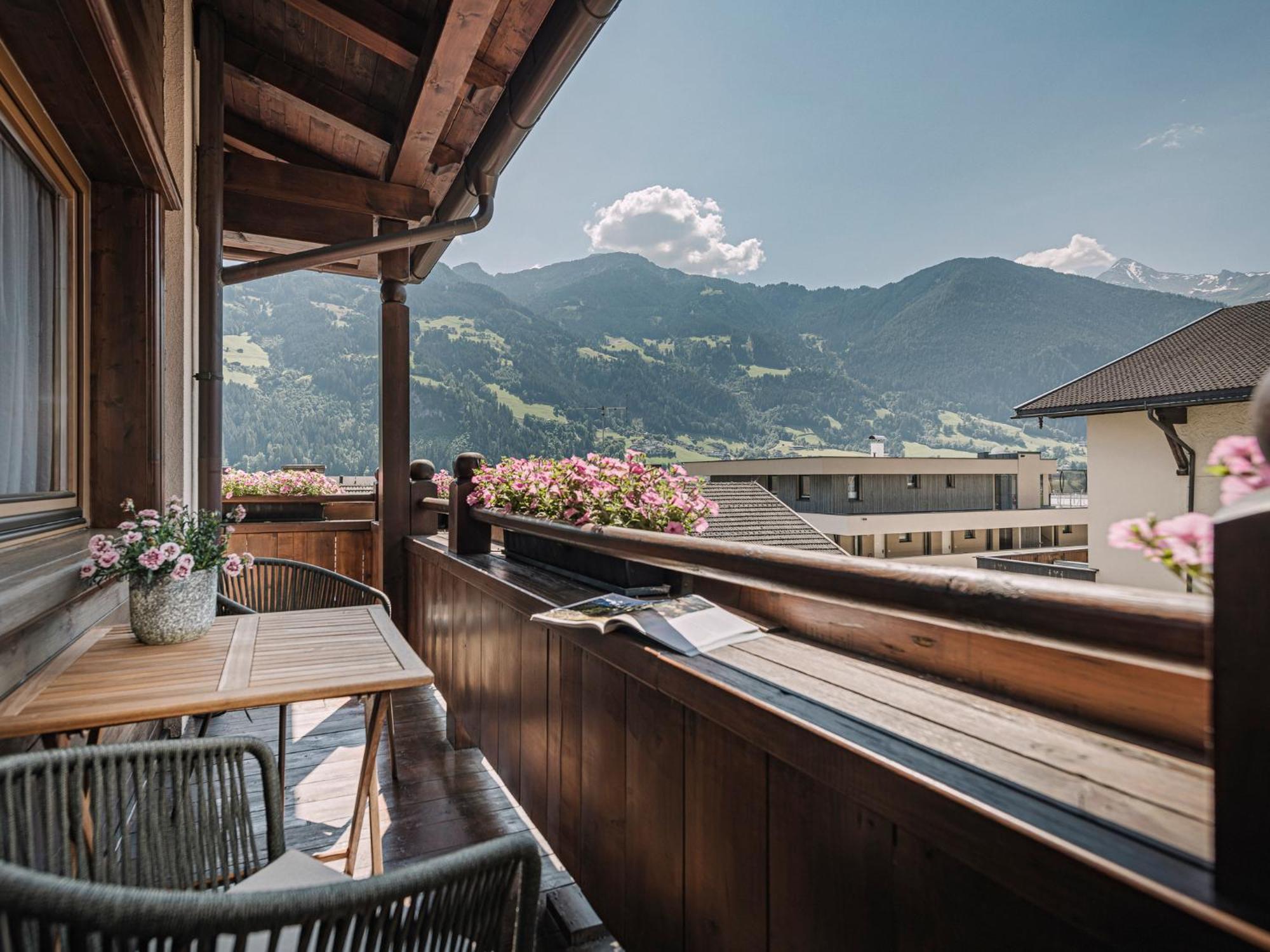 Hotel Sieghard Zillertal ヒパッハ エクステリア 写真