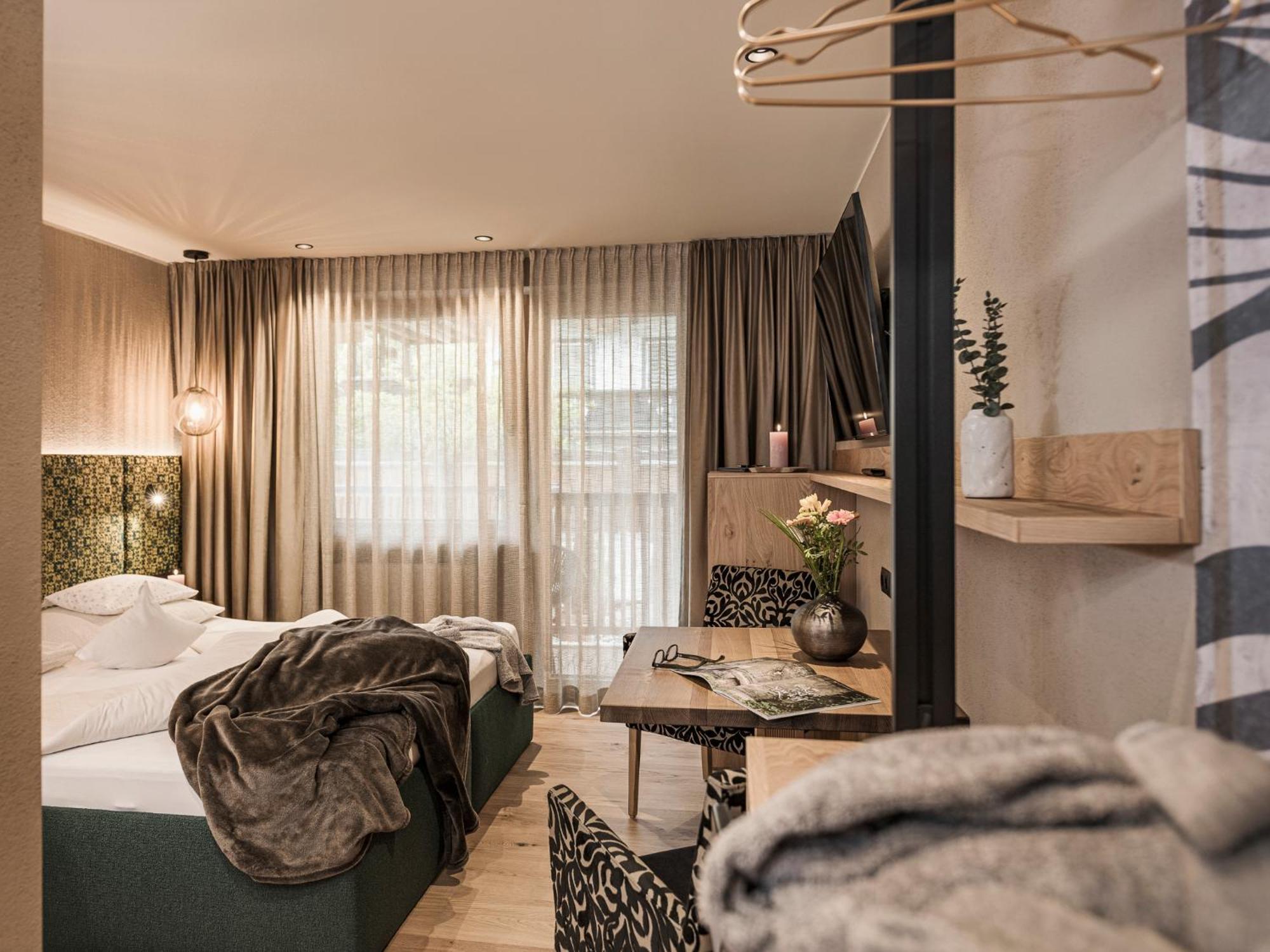 Hotel Sieghard Zillertal ヒパッハ エクステリア 写真